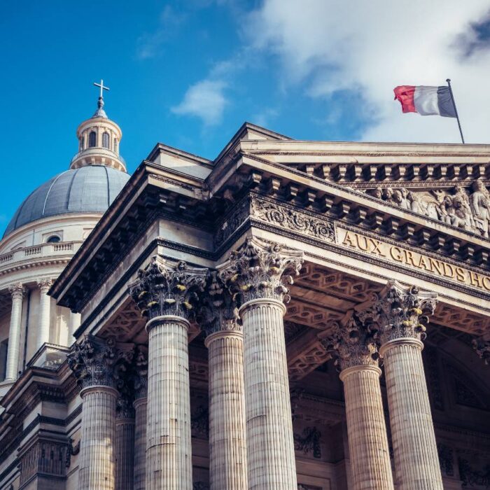 Oud grieks gebouw in Parijs